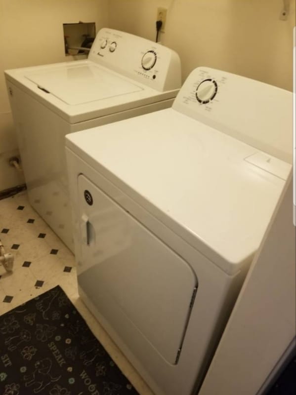 Photo - 600 Acreview Dr