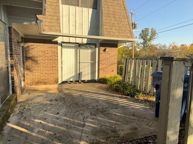 Photo - 505 Cross Creek Rd