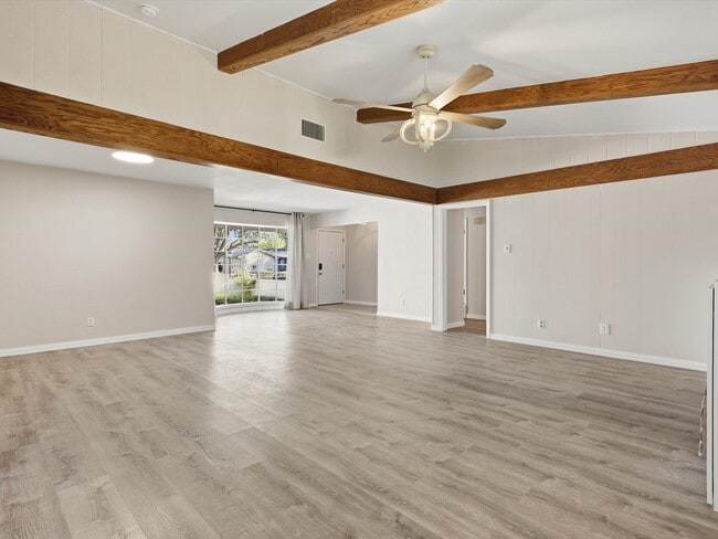 Photo - 8432 Glenann Dr