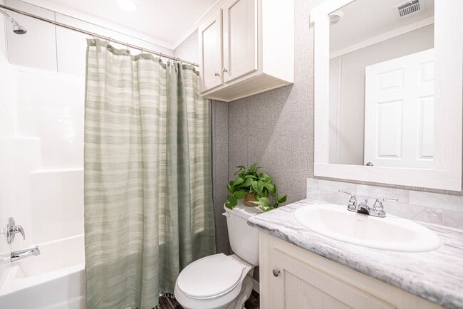 Photo - 233 Noriker Dr