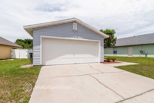 9857 Red Clover Ave