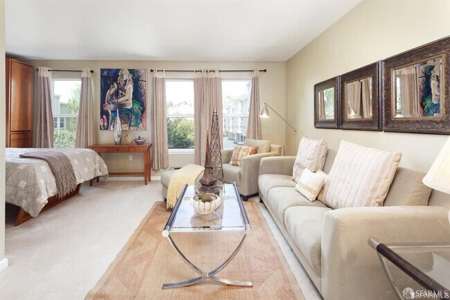 Photo - 2250 24th St