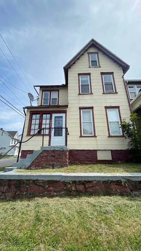 Building Photo - 401 1st Ave Rental