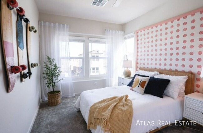 Photo - 2376 N 79th Pl