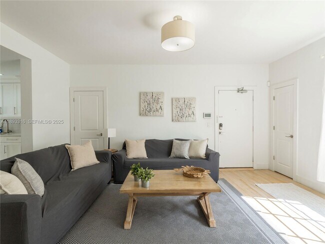 Photo - 241 28th St Unidad 1