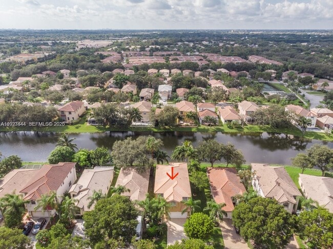 Photo - 4950 Pelican Manor