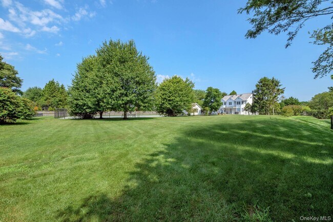 Photo - 131 Flying Point Rd