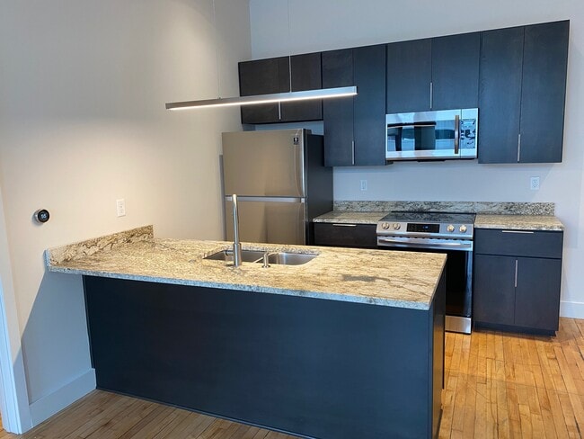 Photo - 200 Adams Ave