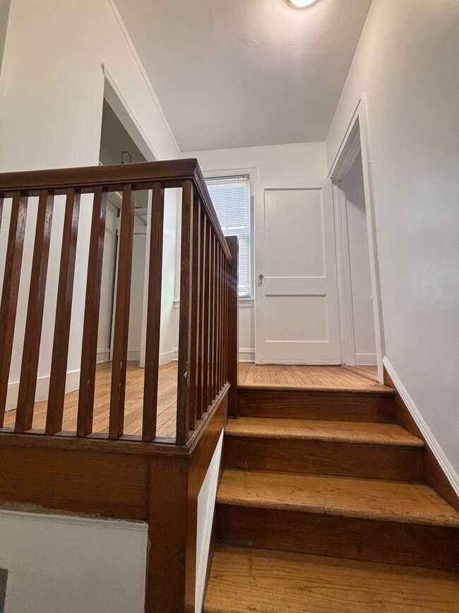 Photo - 8826 S Exchange Ave Unidad 2