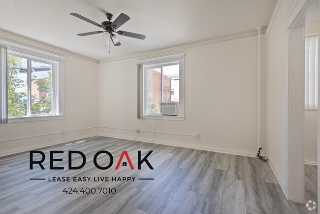 Building Photo - ~2 Weeks FREE~ Sunlit and Spacious Studio ... Unit 308 Rental