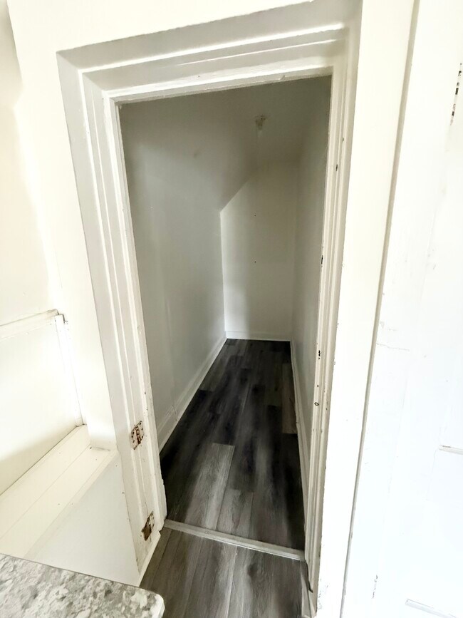 Photo - 2300 56th St Unidad 2