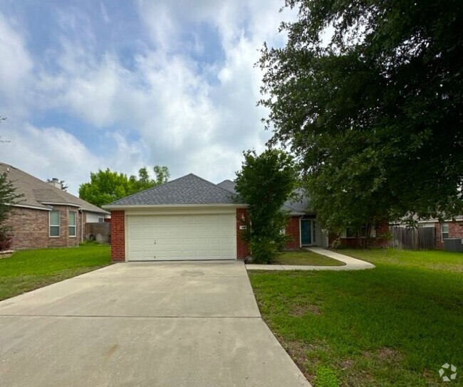 Building Photo - 2812 Butterfly Dr Rental