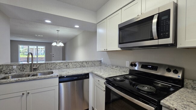 Photo - 409 Garden Dr