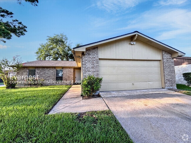 Building Photo - 5503 Canyon Forest Dr Rental