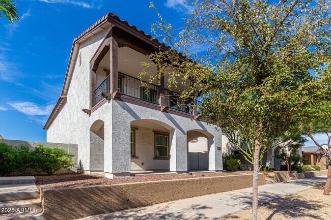 Photo - 15142 W Sherman St