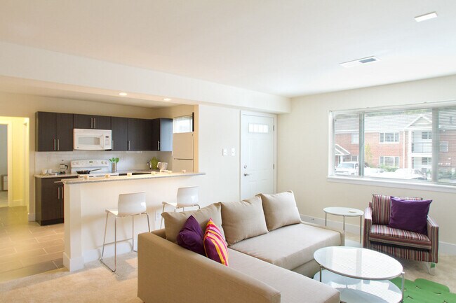 Photo - Knightsbridge Apartments