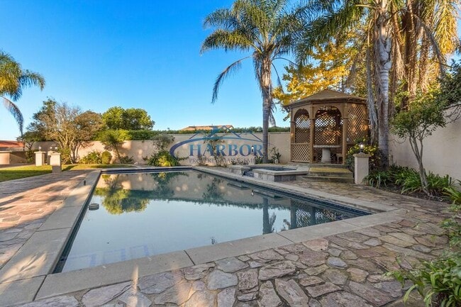 Photo - 1504 Vía Margarita