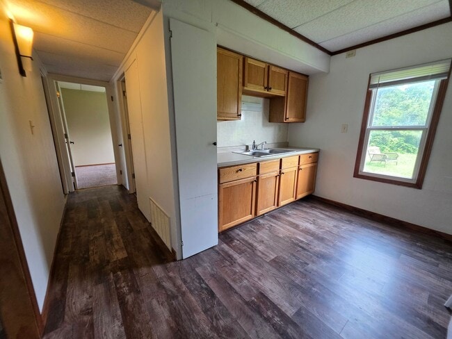 Building Photo - 3439 118th St Unit 1