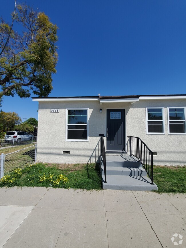 Building Photo - 5668 Elm Ave Rental