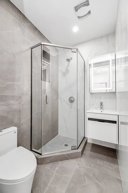 Photo - 212 E 29th St Unit 12