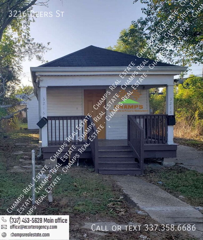 Building Photo - 3216 Deers St