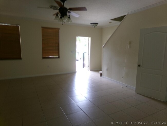 2132 SE Eatonville Dr