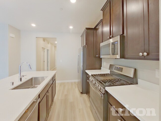 Photo - 9458 White Fir Grv Ct