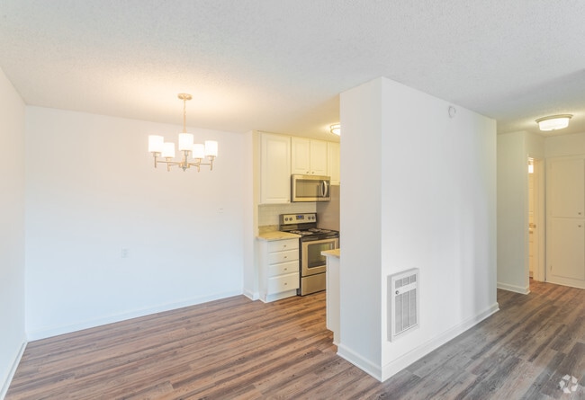 1HAB, 1BA - Área de comedor