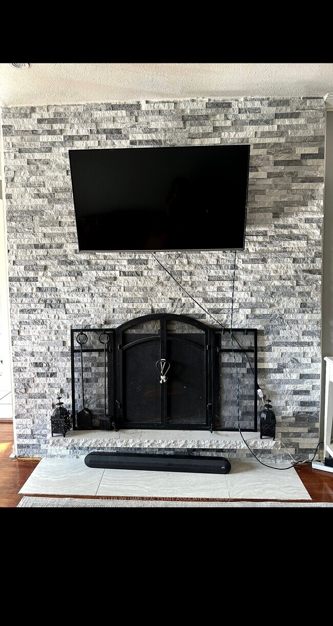 Photo - 1179 Forestwood Dr