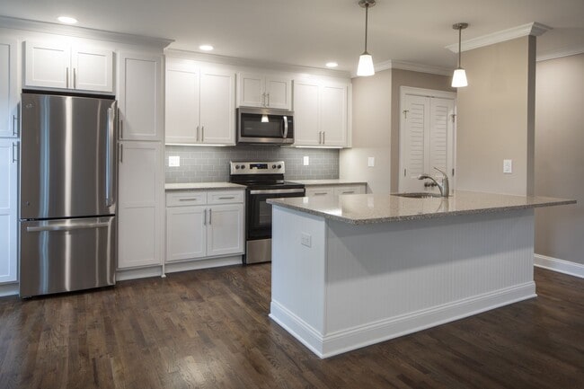 Westwood Manor Apartments
