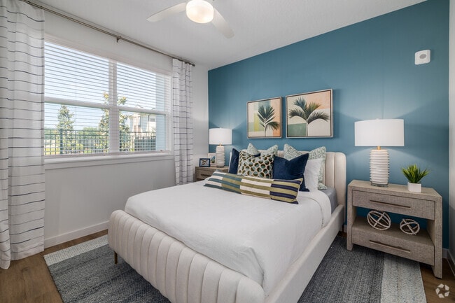 Vista Cay 3BR, 2BA - 1,387SF - Second Bedroom