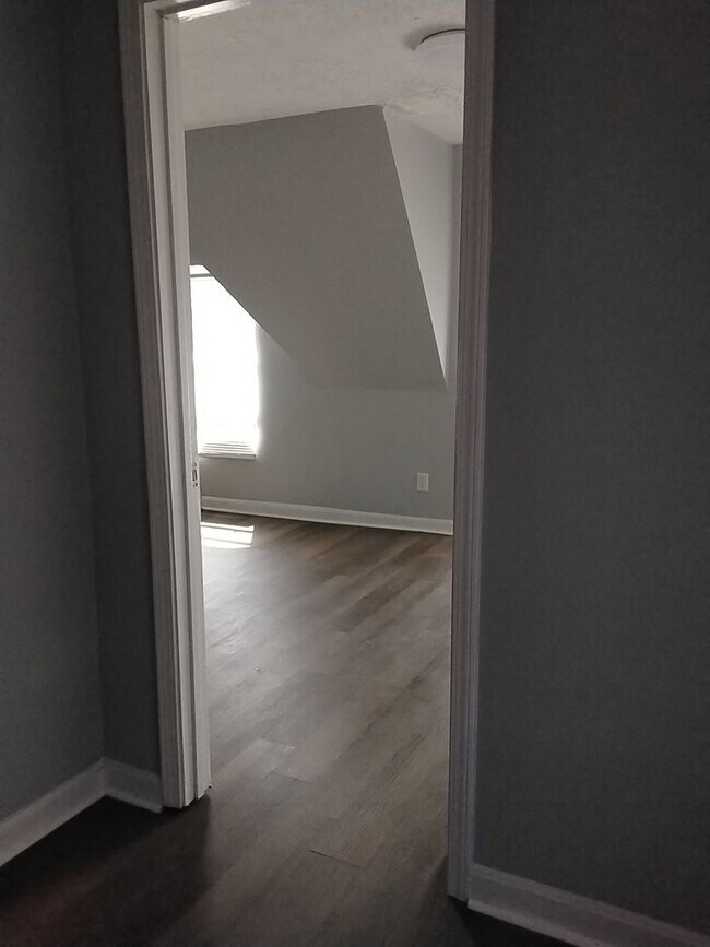 Photo - 215 W Hill St Unit 2