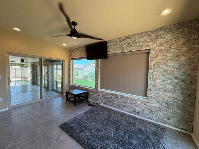 Photo - 21654 E Frontier Rd