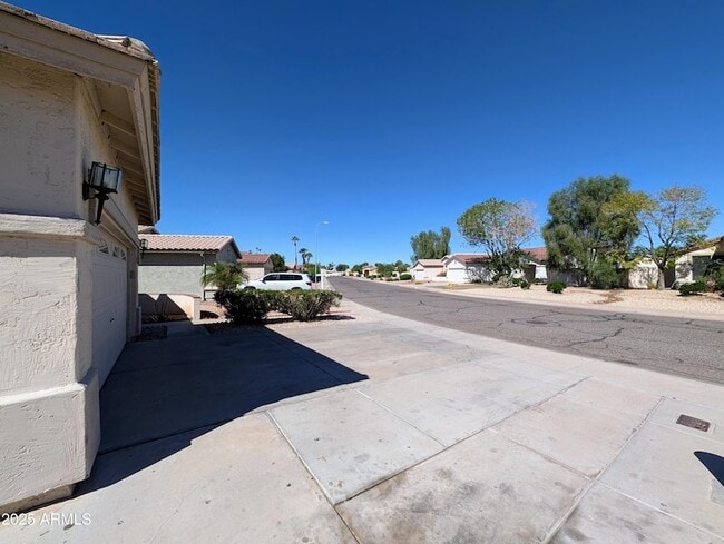 Photo - 3028 N 109th Ave