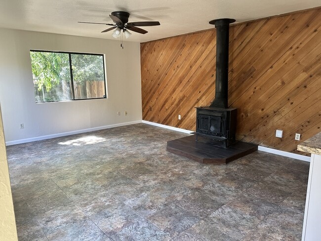 Photo - 1125 Park Blvd