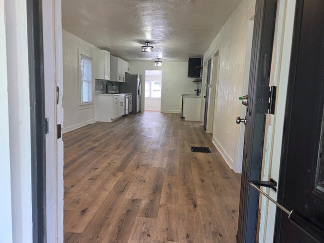 Photo - 103 N Francis St