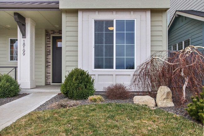 Photo - 18199 Trautman Avenue