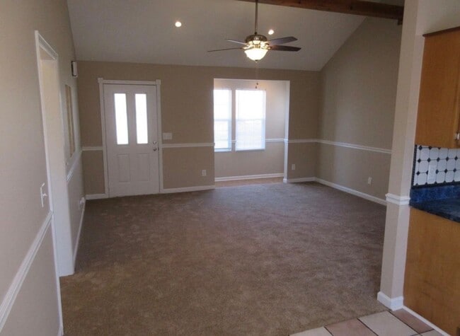 Photo - 1551 Ridgemont Dr