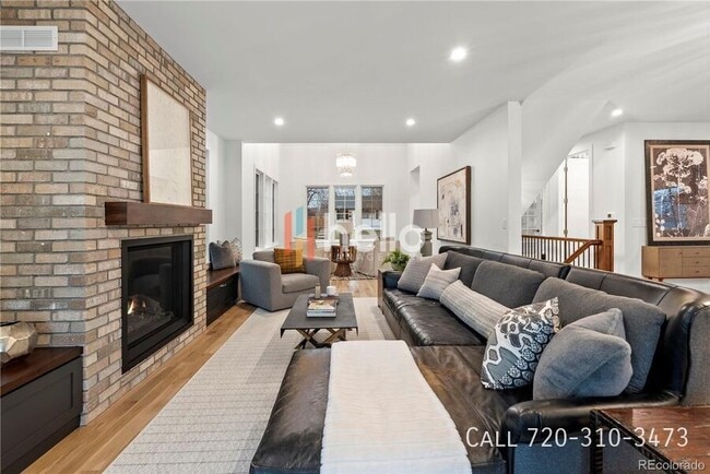 Photo - 2056 Ogden St