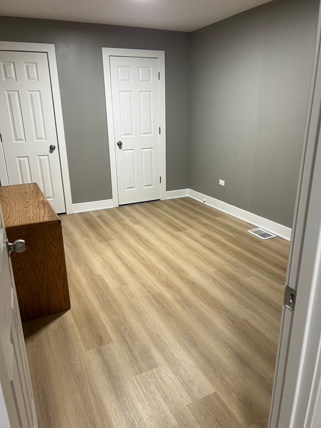 Bedroom - 3001 W 41st St Unidad 1F