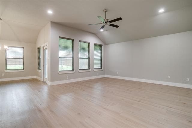 Photo - 836 Mesa Vista Dr