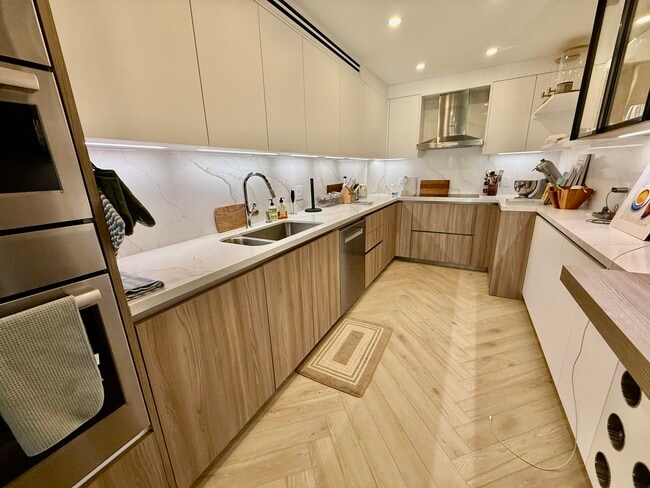 Photo - 200 W Camino Real Unit 408