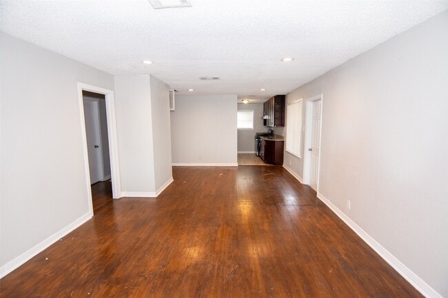Photo - 12402 Industrial Rd