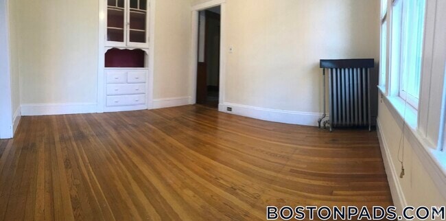 Building Photo - 27 High St Rental