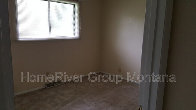 Photo - 4857 Country Club Ln