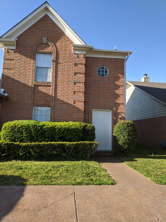 Photo - 7746 Shadowland Dr Unit A