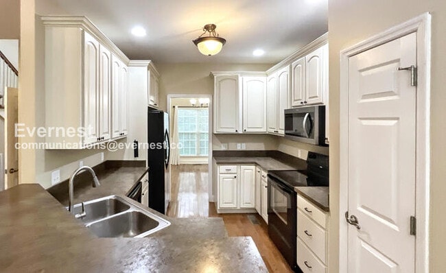 Photo - 2095 Baggett Rd