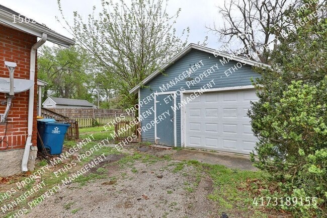 Photo - 1562 S National Ave