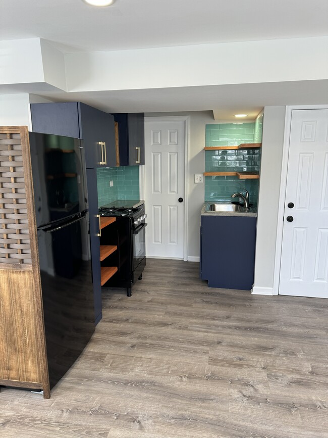 Photo - 914 Daleview Dr