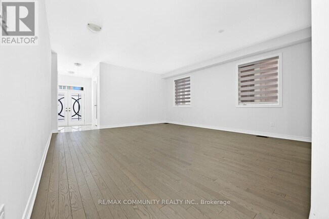 Photo - 57 Bud Leggett Cres